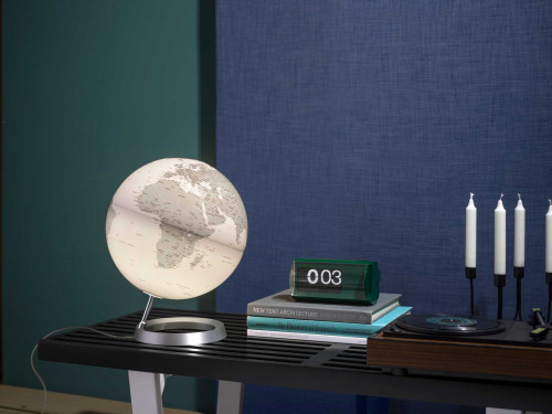 Illuminated design globe - Atmosphere Vision White