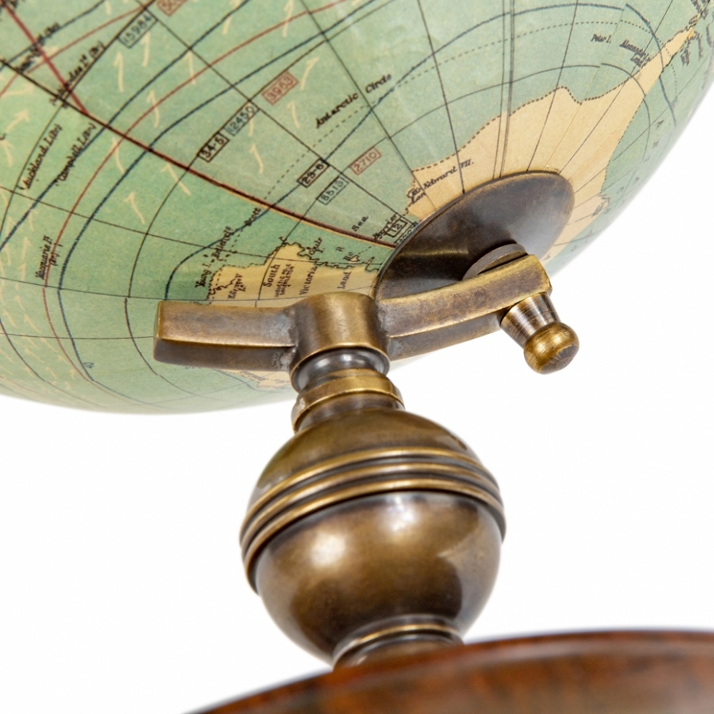 Historical globe (replica) Weber Costello USA 1921