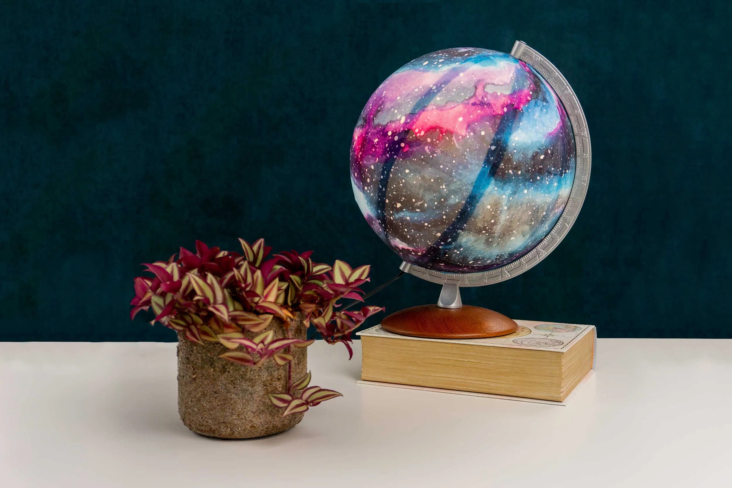 Sewing globe Out of space Ø 30 cm