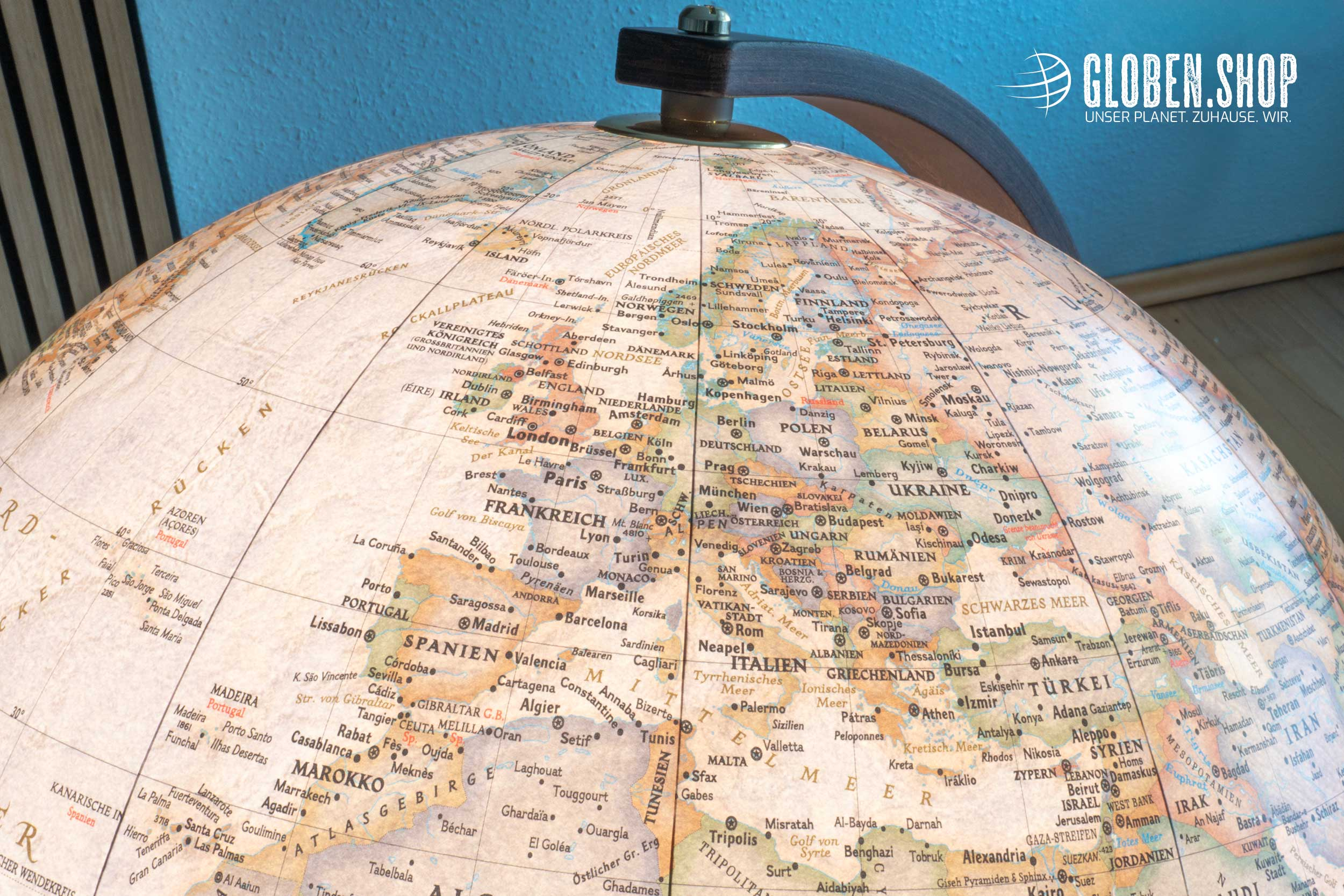 Floor globe - illuminated globe upside down Executive Ø 50 cm