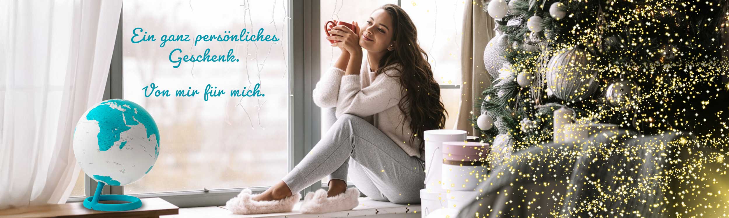 Junge Frau freut sich über Ihr Weihnachtsgeschenk